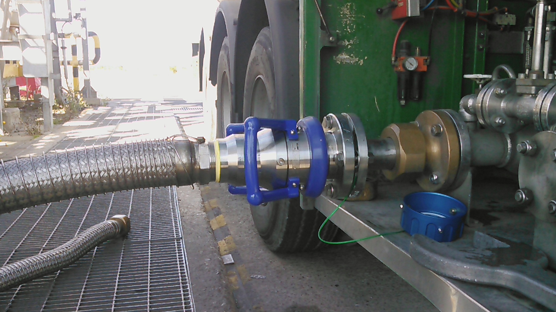 How Cryo DC Couplings improve fuel transfer safety